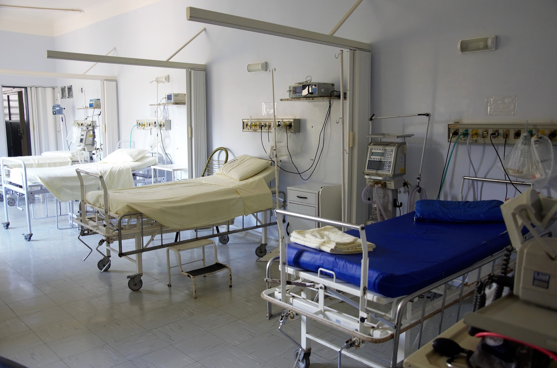 Epidemia: na oddziałach intensywnej opieki zabijano chorych!